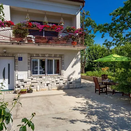Zen 6 Apartman